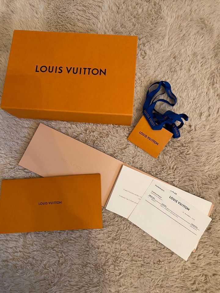 Louis Vuitton Multi Pochette Accessoires Khaki Tasche in Wildeshausen
