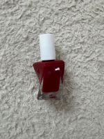 Essie Nagellack rot weinrot bubbles only Schleswig-Holstein - Rohlstorf  Vorschau