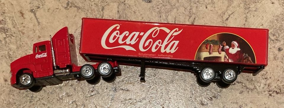 Coca Cola Weihnachtstruck super Zustand in Schleiden