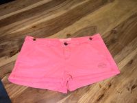 Neuwertige Superdry Shorts für Damen Gr.M-Pink Baden-Württemberg - Sindelfingen Vorschau
