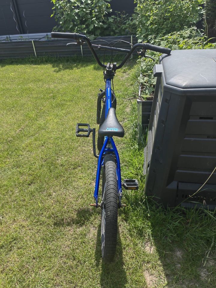 Ein BMX Fahrrad zu verkaufen in Peine