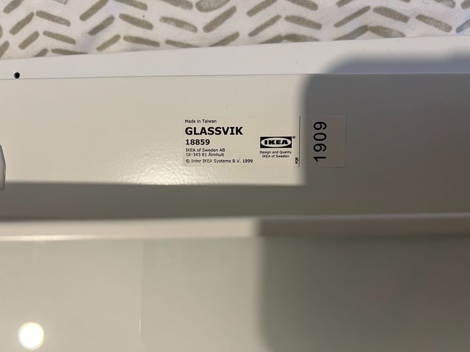 1x GLASSVIK Vitrinentür, weiß Klarglas, 60x38cm für Bestå in Fürth