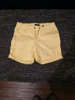 Shorts, kurze Jeans, gelb, Tchibo, 38 Sachsen - Roßwein Vorschau