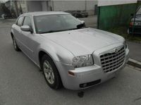 Chrysler 300c 3.5 Motor 5 Gang Getriebe Differential Auspuff Nordrhein-Westfalen - Alsdorf Vorschau