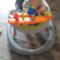 Chicco Lauflernhilfe Walky Talky Babywalker mit Licht und Sound Nordrhein-Westfalen - Rheinberg Vorschau