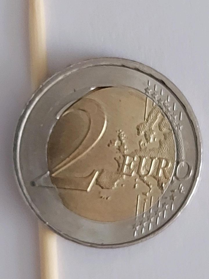 Zu Verkaufen 2 Euro Münze mit Fehlprägung in Düsseldorf
