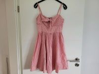 Sommerkleid H&M, Größe 40, rot-weiß gestreift Bayern - Hunderdorf Vorschau