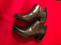 Neuwertige, kurz - Stiefeletten von ARA. Rheinland-Pfalz - Weidenhahn Vorschau