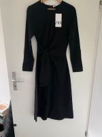 Elegantes schwarzes Kleid NEU ZARA Originalpreis 90 eur Friedrichshain-Kreuzberg - Friedrichshain Vorschau