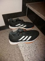 Adidas Turnschuhe UK 9,5 US 10 Bayern - Strullendorf Vorschau