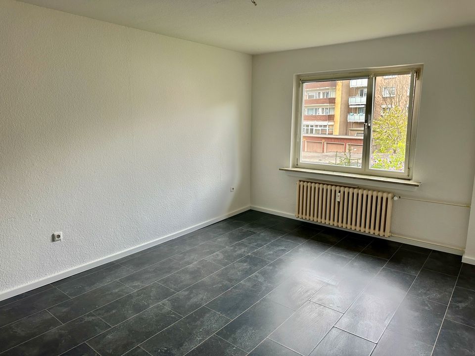 2 Zimmer Wohnung in 47137 Duisburg Mittelmeiderich in Duisburg