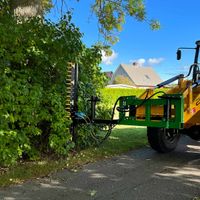 Heckenschere für Frontlader Schere Schlepper Heckenschneider hydr Nordrhein-Westfalen - Siegen Vorschau