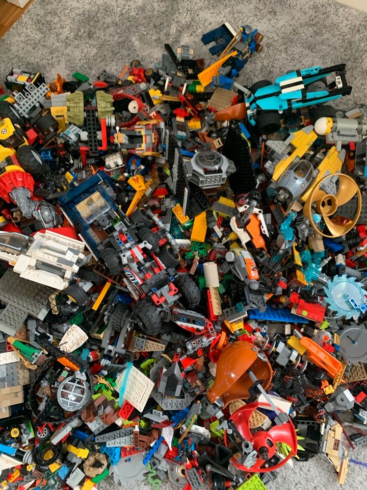 Großes Lego Konvolut Star Wars, Ninjago etc. Festpreis 11kg in Holle