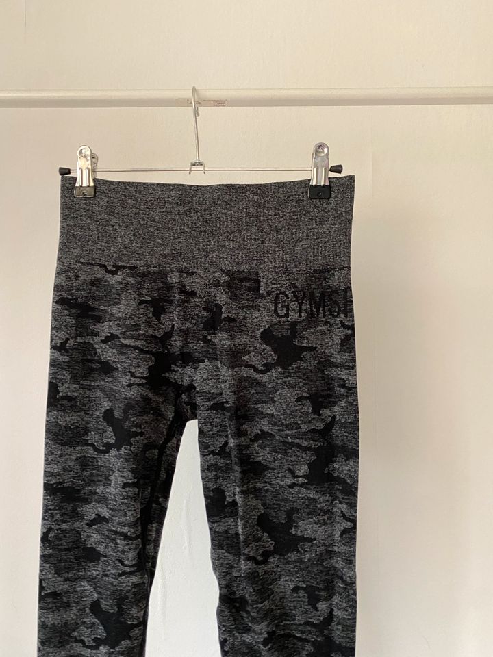 Gymshark Leggings Camouflage schwarz in Braunschweig