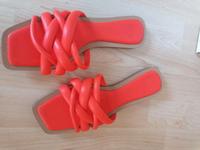 Sandalen Zara Grösse 39 Nordrhein-Westfalen - Bocholt Vorschau