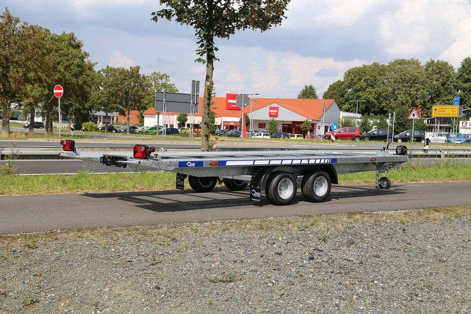 NEU Fahrzeugtransporter Blyss Anhänger 450x201cm 3000kg zGG in Seesen