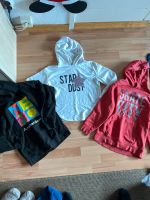 Mädchen Hoodie 3 mal weiß rot schwarz Größe 10-12 Jahren Berlin - Neukölln Vorschau