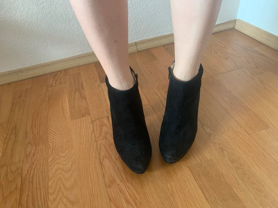 Schuhe mit Absatz in Kulmbach