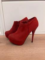 Plateau High Heels Pumps (Echtleder -> Wildleder) Berlin - Reinickendorf Vorschau