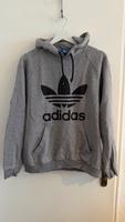 Adidas Hoodie Gr. M grau schwarz Kapuze Bayern - Schwarzenbruck Vorschau