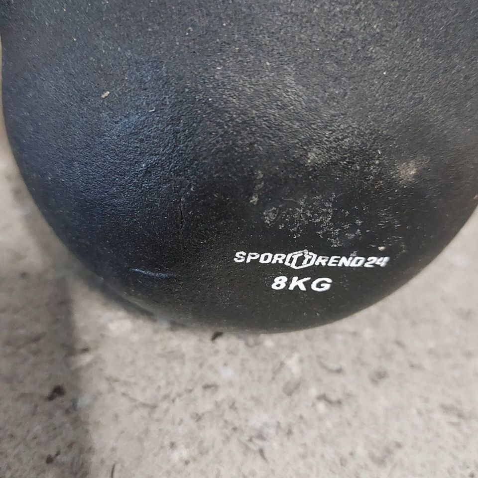 Kettlebell 8kg Hantel Gewicht Training Fitness Kugelhantel in Erkelenz