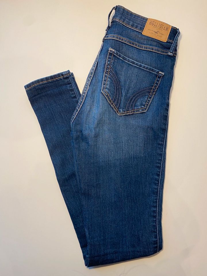 Hollister Skinny Jeans - W 23 / 24 / 25 - guter Zustand in Kleinmachnow
