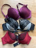 Hunkemöller Push-up BH Set 85B rot lila weiß 3 Stück wie neu Kr. München - Kirchheim bei München Vorschau