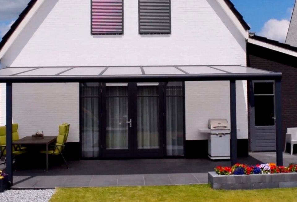 Terrassenüberdachung mit VSG Glas mit Montage in Oer-Erkenschwick