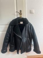 H&m Lederjacke mit Fell gr XS Rheinland-Pfalz - Lahnstein Vorschau
