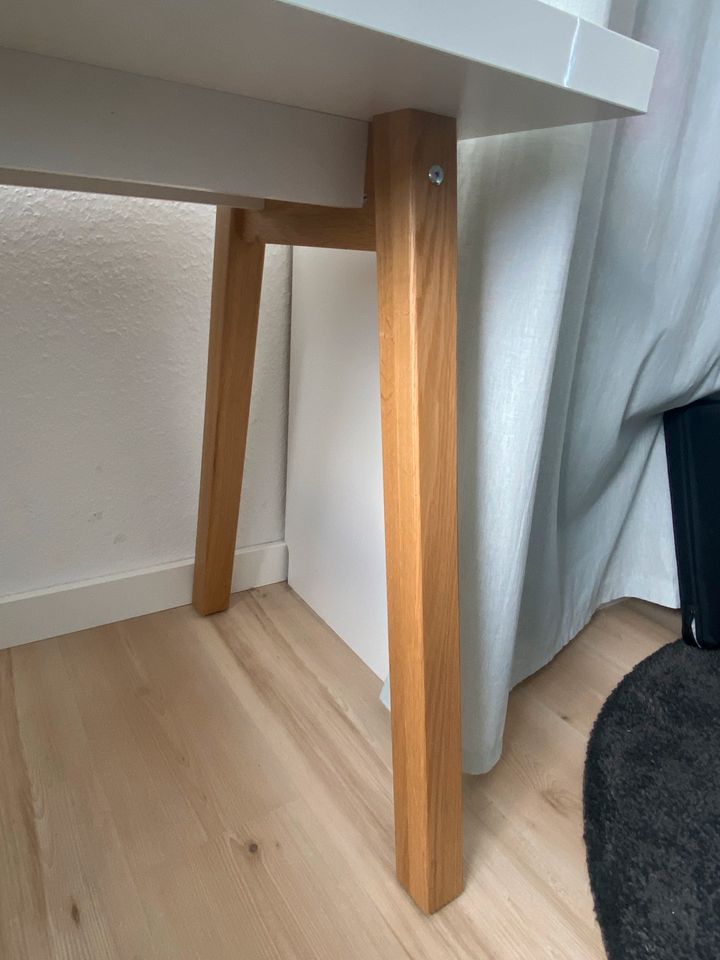 Schreibtisch Ecke weiß Holz in Mainz
