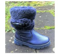 Gr. 31, gefütterte Kinder Winter Stiefel / Snow Boots, dkl.-blau Frankfurt am Main - Ostend Vorschau