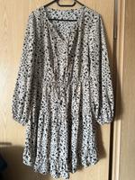 Kleid langarm Blümchen beige Gr. L Bayern - Straubing Vorschau