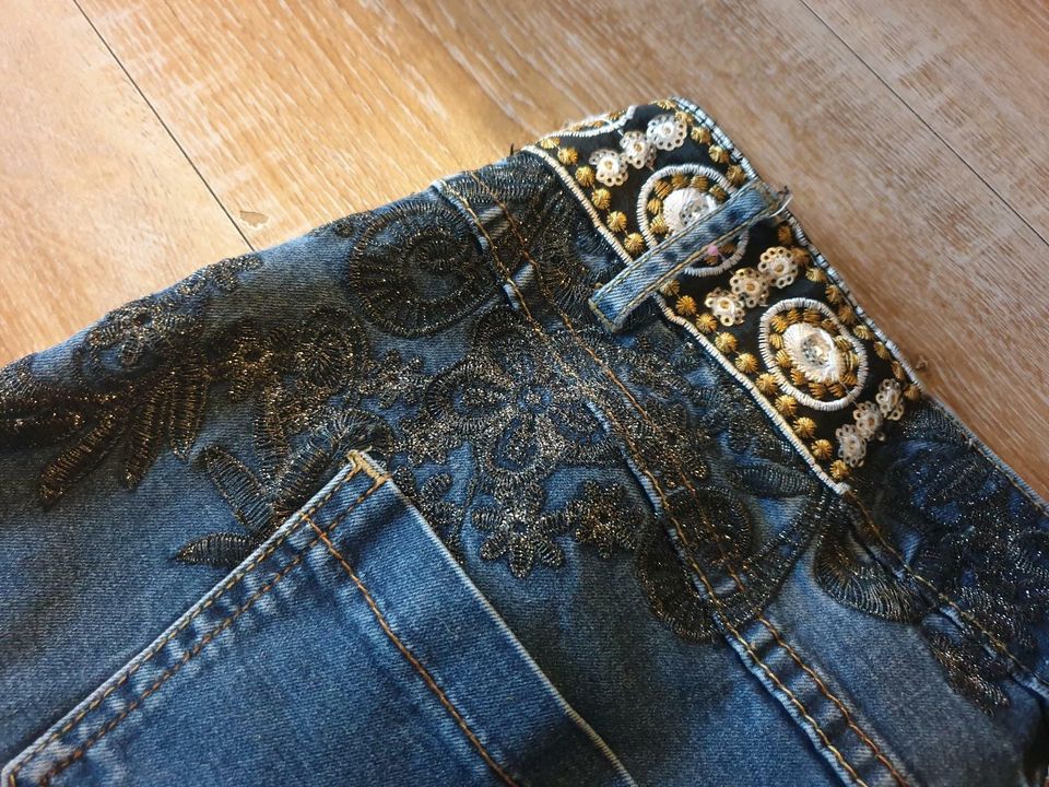 DESIGUAL ♡28 Jeans blau bestickt Silber IBIZA Hippie Boho Stretch in  Rheinland-Pfalz - Mainz | eBay Kleinanzeigen ist jetzt Kleinanzeigen