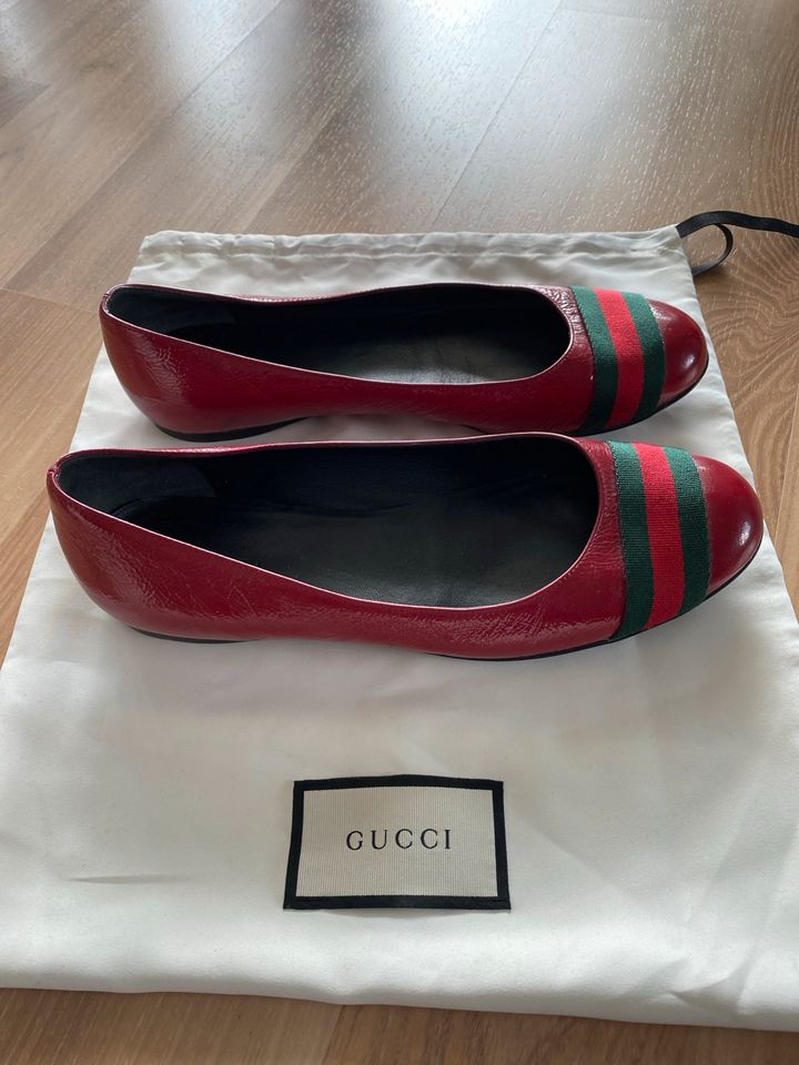 Gucci Schuhe in neuwertigem Zustand in Stockach