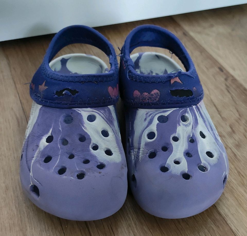 Crocs, Gr. 24 in Stralsund