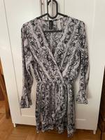 Viskose Kleid mit Schlangenmuster Hamburg-Nord - Hamburg Fuhlsbüttel Vorschau
