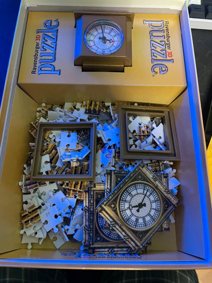 Ravensburger 3D Puzzle echte Uhr in Düsseldorf
