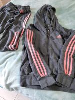 Adidas Jogginganzug, grau ,appricot Streifen, gr.xs Mülheim - Köln Buchforst Vorschau