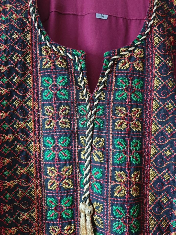 Abaya Kleid Hauskleid Marokko Gr. M Neu . Preis inkl. Porto in Gelsenkirchen