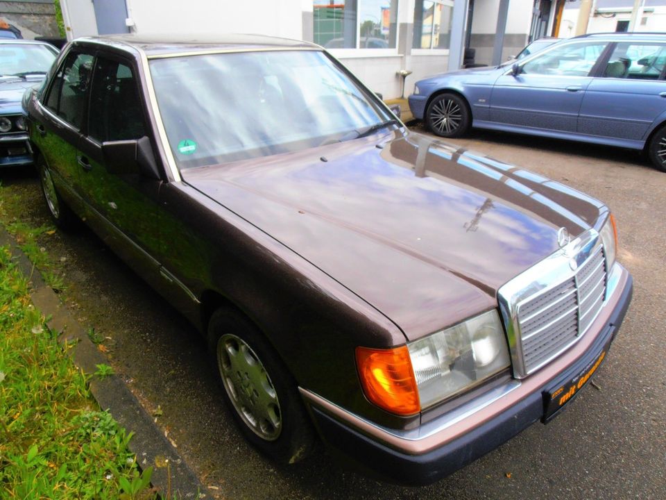 Mercedes-Benz 320E Limousine W124 Sport-Line ! H-Kennzeichen ! in Ludwigshafen