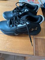 Under Armour Schuh Gr. 39 NEU Bayern - Rosenheim Vorschau