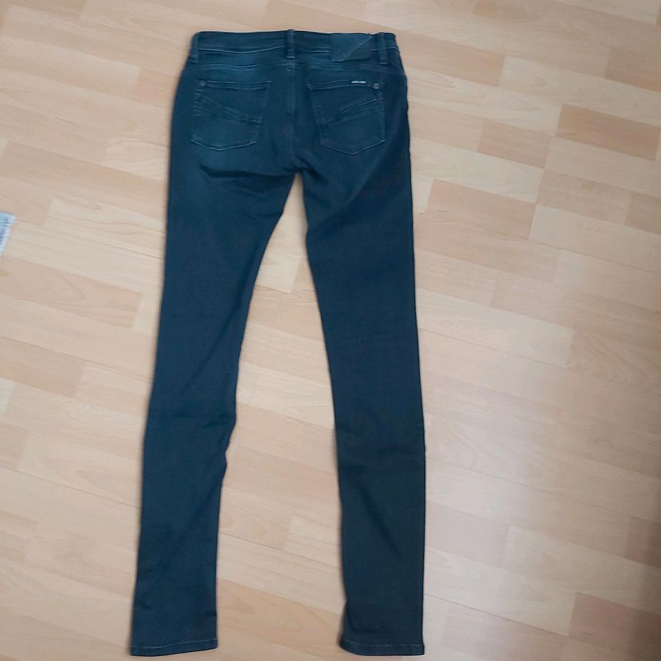 Garcia Jeans Größe W26/L32 - Blau - Neu in Uhldingen-Mühlhofen