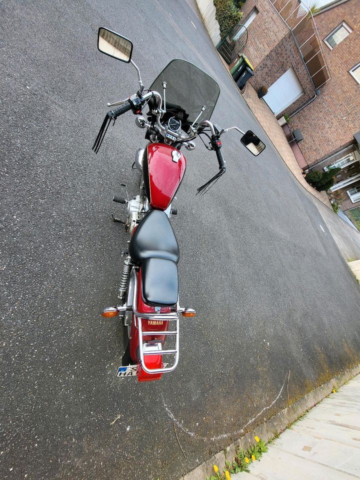 Yamaha Virago  SAJ XV125 ccm Rot in Niederkassel