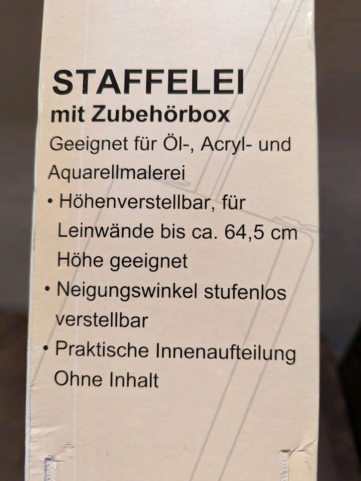 Staffelei Tischstaffelei Mini Koffer Künstler Maler Echtholz in Regensburg