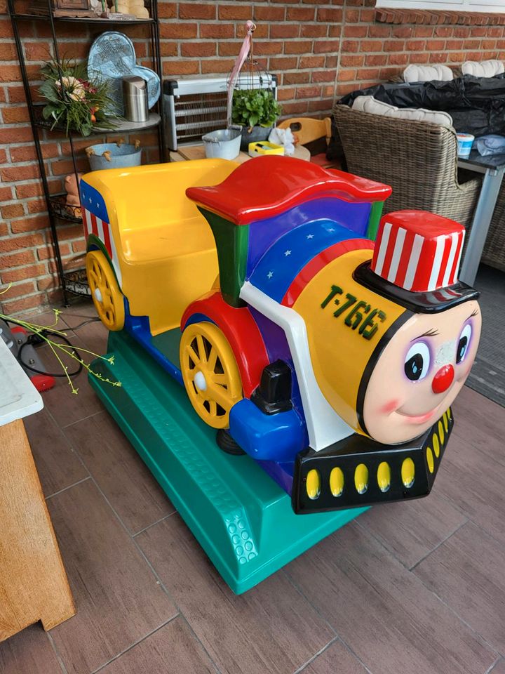 Schaukelautomat Kiddy Ride Kindergeburtstag Hochzeit Feste mieten in Nettetal