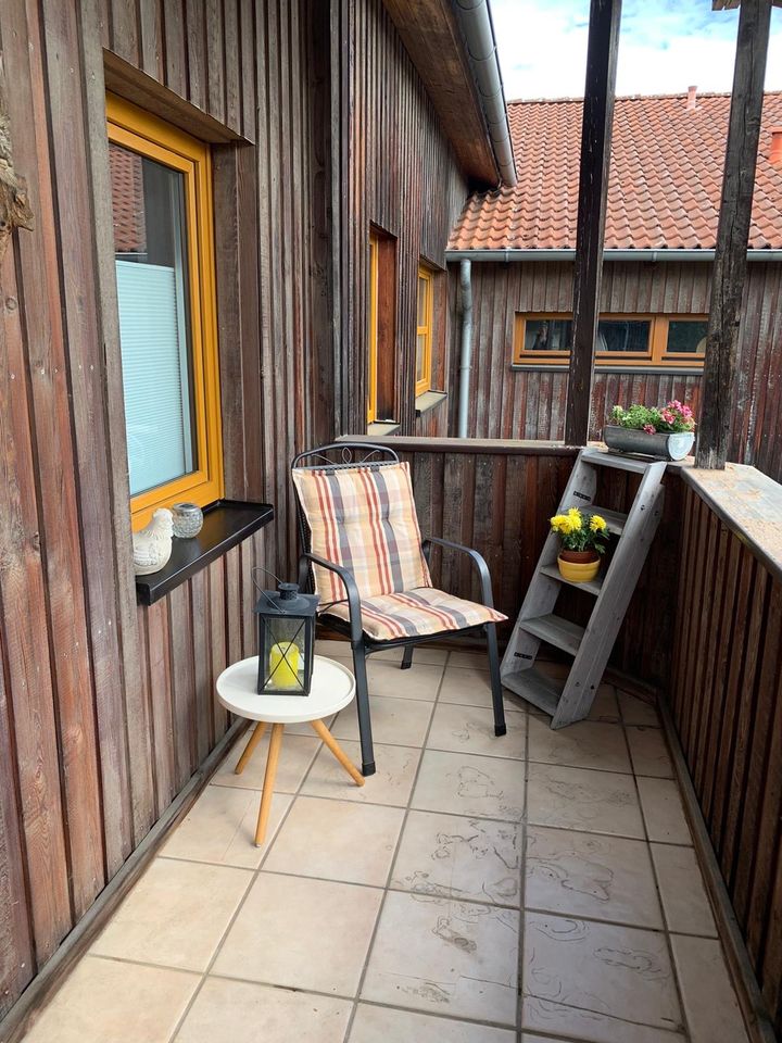 Schöne kleine Maisonette-Wohnung mit eigenem Eingang. in Osloß