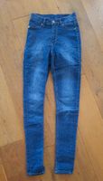 NEU CHEAP MONDAY skinny Jeans 24 25 blau high spray Schleswig-Holstein - Ammersbek Vorschau