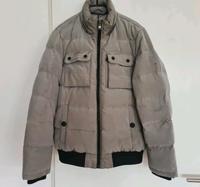 Tommy Hilfiger Winterjacke Daunenjacke Herren Gr. M Grau Bonn - Ippendorf Vorschau