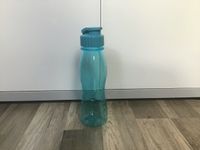 Trinkflasche / Flasche 0,6 L / NEUWERTIG Thüringen - Apolda Vorschau