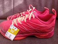 Badmintonschuhe Größe 39 neu Badminton Indoor Turnschuhe Bayern - Bad Neustadt a.d. Saale Vorschau